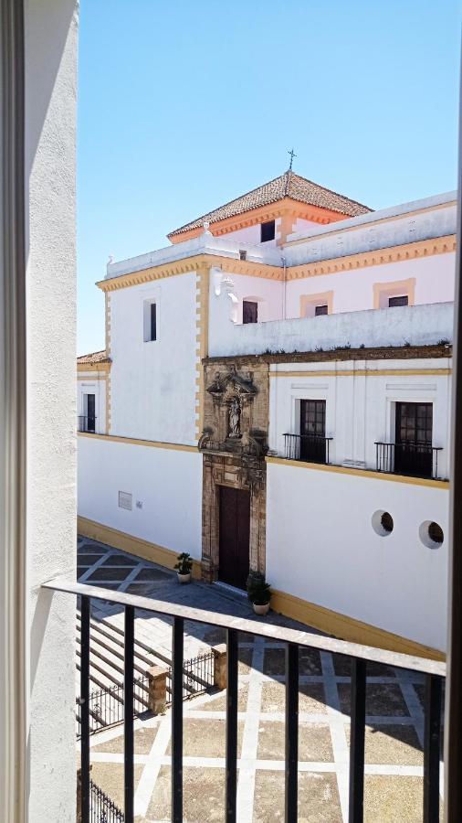 Apartamentos Plaza Santo Domingo Cadiz Exterior photo